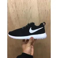 在飛比找蝦皮購物優惠-問真假請跳過「Parody」Nike Roshe One 黑