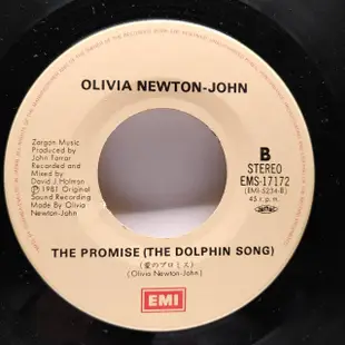 45rpm7吋 黑膠單曲 Olivia Newton John【Physical】日本首版 1981