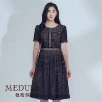 在飛比找ETMall東森購物網優惠-現貨【MEDUSA 曼度莎】典雅鏤空黑色洋裝（M-XL）｜小