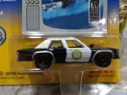 THE BLUES BROTHERS POLICE CAR JOHNNY LIGHTNING HOLLYWOOD ON WHEELS 1:64