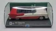 New-Ray 1955 Red & White Oldsmobile Super 88 1:43 Scale Diecast.