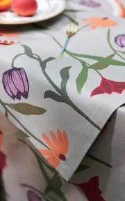[Sophie Williamson Design] Picnic on the Meadow Set-of-Six Cotton Napkins