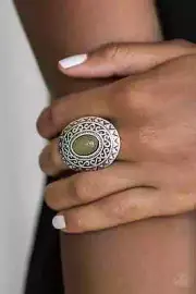 Paparazzi: Hello, Sunshine - Green Ring