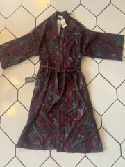 Vintage W/TAGS Bill Blass Men’s Robe 100% Polyester One Size Maroon Paisley