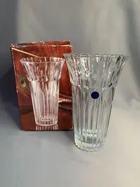 在飛比找Yahoo!奇摩拍賣優惠-zwx 日本SOGA水晶玻璃花瓶，尺寸大，份量重，做工精致，