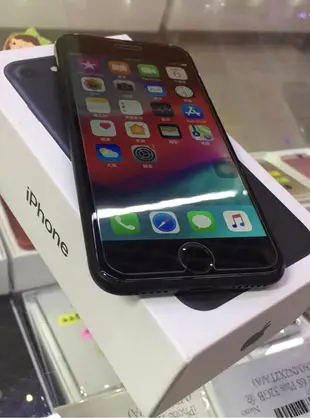 %含稅含發票😊98新無傷 Apple iPhone7 i7 32G 128G 小7 4.7吋 實體店 臺中