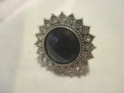 AVON Sleek & Polished Ring Faux Black Stone with Rhinestones The Antique Look 6
