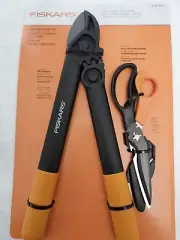 Fiskars 2 Piece Lopper & Shears Set. Also Contains Sheath W/Built-in Sharpener