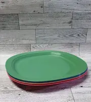 NEW Tupperware 4 Piece Plates Set From The Everyday Collection