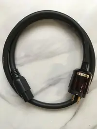 在飛比找Yahoo!奇摩拍賣優惠-【假一賠十】Accuphase APL-1 電源線(SILT