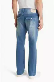 TRUE RELIGION RICKY BIG T FLAP RELAXED STRAIGHT MEDIUM MAZE RUNNER JEAN. 32X33