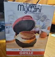 Nostalgia MyMini Griddle 5" Non-Stick Cooking Surface MGR5CRL BRAND NEW SEALED