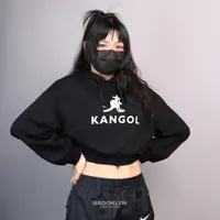 在飛比找PChome24h購物優惠-KANGOL 帽T 黑 連帽 短版 棉 女 60521051