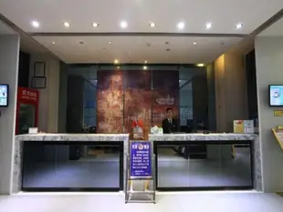 錦江之星靖邊人民路汽車站酒店Jinjiang Inn Jingbian County Renmin Road Bus Terminal