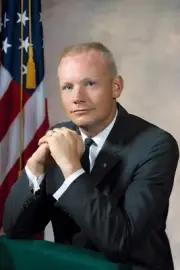 NEIL ARMSTRONG IN SPACE SUIT ASTRONAUT APOLLO 11 GEMINI 12 4X6 PHOTO REPRINT