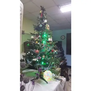 發光聖誕樹2.1米含LED燈球及飾球如照片二手好康自取價1588