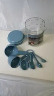 Easy-Pour Measuring Cups & Spoons Set BPA-Free Plastic 8 Pcs