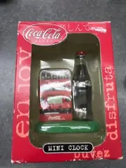 2002 Coca-Cola Company Mini Clock Bottles& Crates Cases Of Bottles