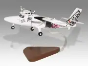 De Havilland Twin Otter DHC-6 Skydive Dubai 2 Desk Wood New Model Large 1/48