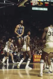 Artis Gilmore Of The Kentucky Colonels 1970 OLD BASKETBALL PHOTO 1