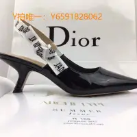 在飛比找Yahoo!奇摩拍賣優惠-DIOR 迪奧 D字母帶高跟鞋女性感尖頭漆皮貓跟蝴蝶結單鞋女