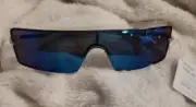 Jamie Foxx PRIVE REVAUX SUNGLASSES Chrome frame, Ie Blue lense, Shield 1199
