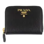 【PRADA 普拉達】品牌標誌直紋皮革拉鍊卡夾零錢包(黑色/4卡)