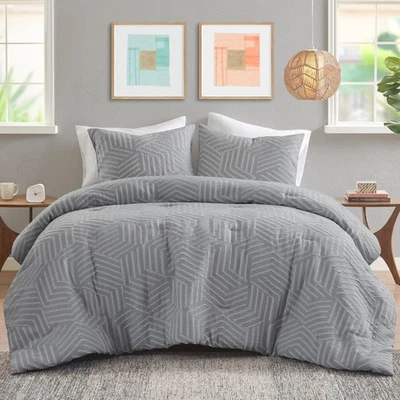Urban Habitat Queen Comforter Set Chic Geometric Matelasse Jacquard Comforter...