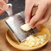 Crusher Ginger Grater Wasabi Grater Garlic Grinder Carrot Zester Stainless Steel