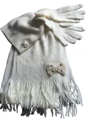 BNWT Ladies Teenage Girls BHS Brand Soft Cream Beaded Gloves Scarf Beanie Set