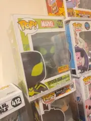 Funko Pop ! Spider-Man Stealth Suit Hot Topic GITD #195