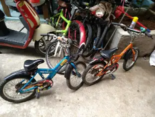 現貨過年出清 二手車 捷安特 兒童 KJ182 系列腳踏車12 16吋 多款顏色可選 藍 橘 黃 黑 白色 淡水自取
