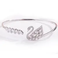在飛比找momo購物網優惠-【RJNewYork】美麗天鵝水晶鋯石開口戒指(白金色)