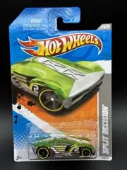 2011 Hot Wheels VIDEO GAME HEROES SPLIT DECISION #236 Combine Shipping