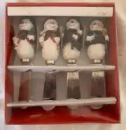 CHRISTMAS SPEADERS SET OF 4 SNOWMEN NEW IN PACKAGE NIP STAINLESS STEEL