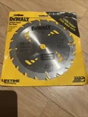 Dewalt USA Carbide Tip 7-1/4" Saw Blade Construction 20 Teeth Circular Saw NEW