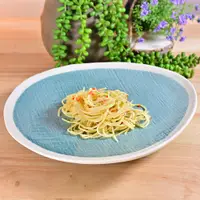 在飛比找PChome24h購物優惠-【YU Living】日式陶瓷仿麻壓紋造型餐盤 十吋盤 盤子