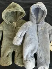 NIKE baby winter jumpsuit NB Bundle set