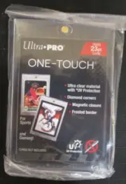 Ultra Pro 23pt One Touch Magnetic Card Holder