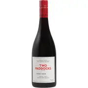 [Two Paddocks] Two Paddocks Pinot Noir 750mL