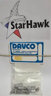 DAVCO 1/300 scale Armour M205 Sherman M4 A3 76 mm