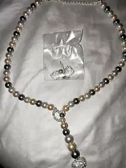 Avon Sweet Pearlesque Lariat Necklace & Earrings Giftset
