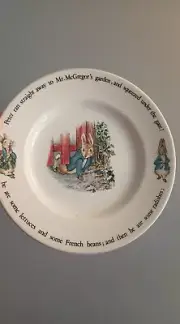 VTG Peter Rabbit Plate Wedgwood of Etruria & Barlaston Beatrix Potter Plate
