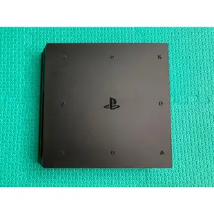 PS4 Pro 系統9.7 原廠1TB主機 + 原廠單手把 [ 9成新二手 ]