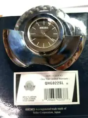 Seiko QHG022SLH Vintage Seiko Quartz Desk Clock Cristal & Metal Silver Dial