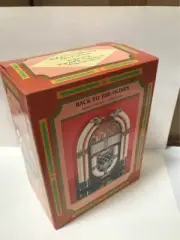 Mini Wooden Jukebox AM/FM Classic Radio New in box