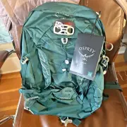 NWT Osprey Tempest 9l W's XS/S