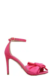 STUART WEITZMAN 'Nudistcurver Loveknot' Sandals