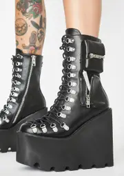 [Current Mood] Obsidian Pocket Traitor Boots