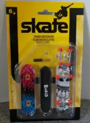 Skate Finger Skateboard Set of 2 Boards With Tools & Extra Truck Tech Deck New